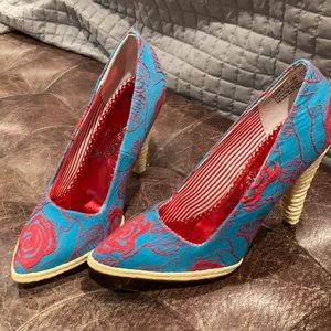 Naughty Monkey Heels size 7